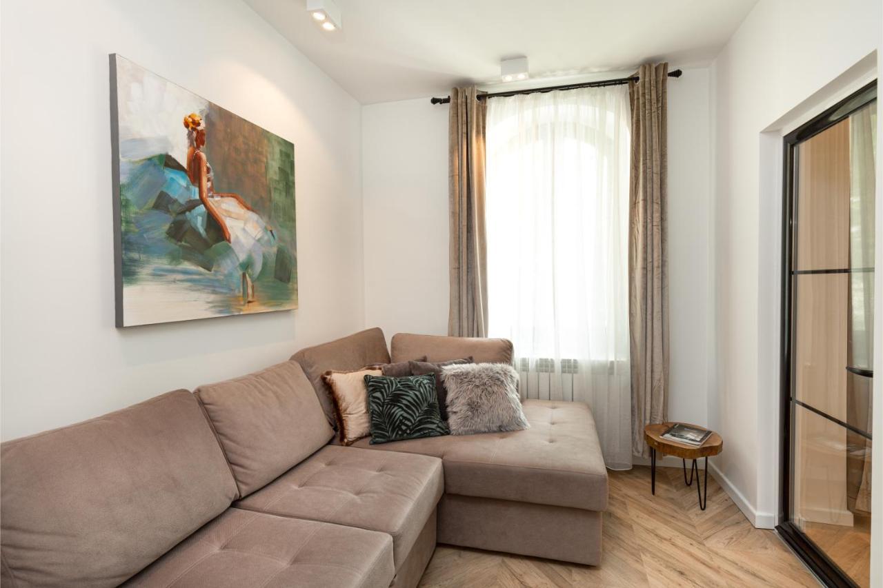 Metropole Apartments Royal Residence Бухарест Экстерьер фото
