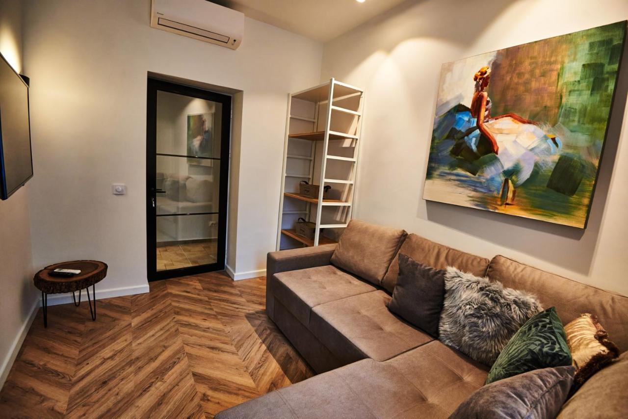 Metropole Apartments Royal Residence Бухарест Экстерьер фото